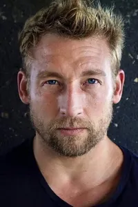 Erik Bello