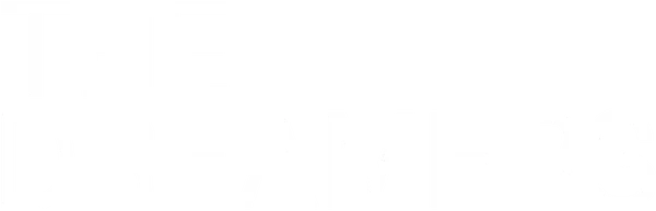 Париж, 1968 год — демонстрации студентов, баррикады на улицах, в воздухе пахнет революцией. Но у трёх молодых людей — своя реальность, свой мир — мир кино. Дни и ночи напролёт они смотрят фильмы и не выходят из дома... Кино стало их жизнью. Сначала это просто увлечение, потом — сложная паутина психологических и сексуальных отношений. Между тем, беспорядки на улицах Парижа достигают своей кульминации...