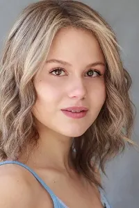 Изабелла Эйкерс