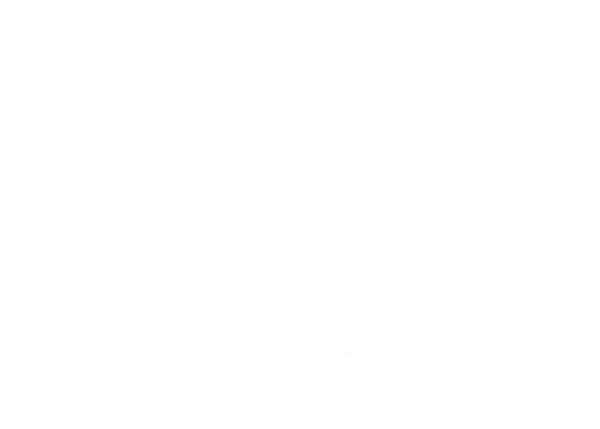 A young Greek woman falls in love with a non-Greek and struggles to get her family to accept him while she comes to terms with her heritage and cultural identity.