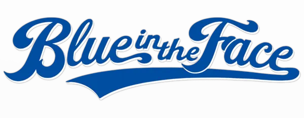 Мы видим Огги, философа по мироощушению, торгующего табаком. Он все там же и, наверняка все также снимает угол улиц, где находится его магазинчик. На этот раз вереница персонажей, проходящих через это место, многочисленней и разнообразней. Многие из них говорят о себе и о Бруклине прямо в камеру. Других мы узнаем по их диалогам, поступкам, рассказам, снятым достаточно документально. Нужно очень любить этот город, чтобы снять такое кино, не связанное сюжетом. Это картинки, сценки, кусочки из жизни — маленькие осколки мозаики, из которых наше воображение складывает общую картину, а память позволяет как будто увидеть эту картину издалека.