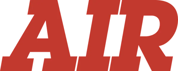 1980-е. Продавец кроссовок из фирмы Nike Сонни Ваккаро и соучредитель Nike Фил Найт пытаются подписать контракт с многообещающим спортсменом Майклом Джорданом.