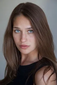 Лола Кирке