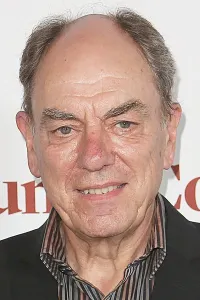 Alun Armstrong