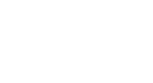 Дон Уинер, некрасивая девочка-очкарик двенадцати лет, заканчивает выпускной класс начальной школы. Учителя третируют ее, одноклассники унижают, младшая сестра презирает, а старший брат игнорирует. Первая любовь — к озабоченному сексом рокеру-старшекласснику Стиву только добавляет масла в огонь, превращая жизнь Дон в настоящее бедствие… В какой-то момент рассерженная девочка здоровым тесаком отпиливает кукольную голову. Но не все так плохо. И намерение хулигана Брендона изнасиловать Дон оборачивается началом трогательной дружбы…