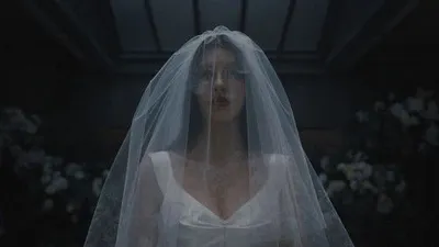 Never Get on One Knee