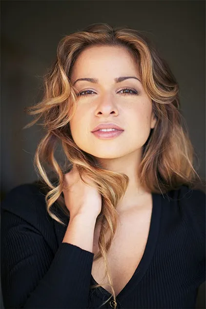 Zara Michales