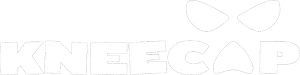 Белфаст, середина 2010-х. Школьный учитель музыки вместо жены-активистки, выступающей за сохранение и признание ирландского языка официальным, отправляется в полицейский участок в качестве переводчика. Там он знакомится с пойманным во время рейда по ночным клубам гопником, который из принципа отказывается говорить с копами на английском. Стащив из полиции записную книжку задержанного, мужчина обнаруживает в ней неплохие стихи и убеждает парня и его лучшего друга дать миру то, чего он ещё не видел — хип-хоп на ирландском.