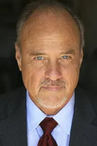 Elliott Grey