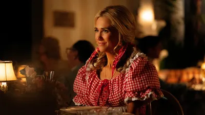 Maxine Is Ready to Single Mingle