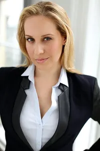 Kelly Karbacz