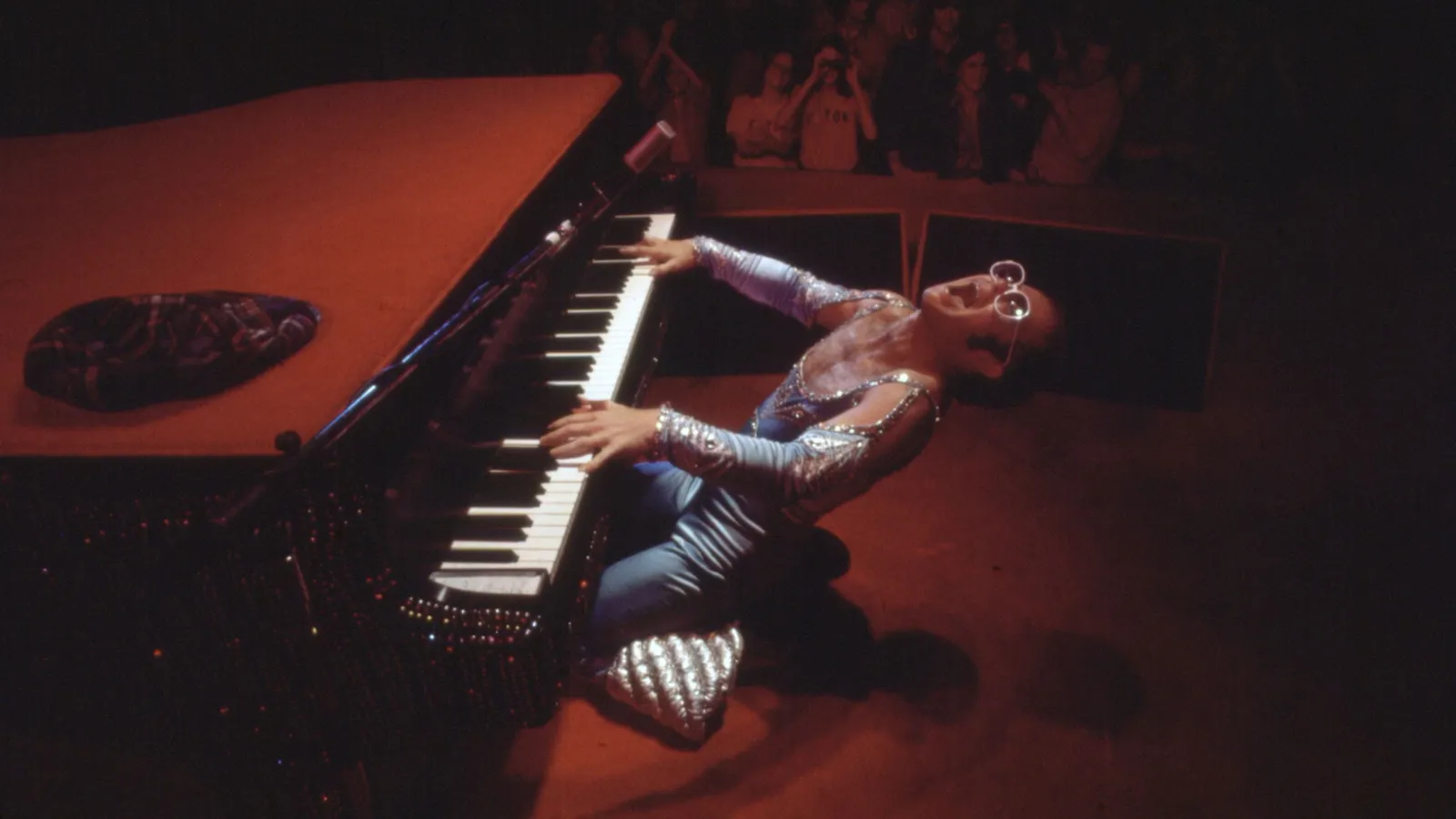 Элтон Джон: Никогда не поздно