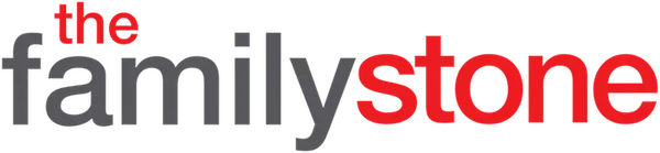 Семья Стоунов отличается «редкостным единением и взаимопониманием». И когда любимый сынок Эверетт Стоун приводит в дом невесту Мередит, эксцентричная семейка решает вынести молодым свое решительное несогласие с намечающимся положением вещей.