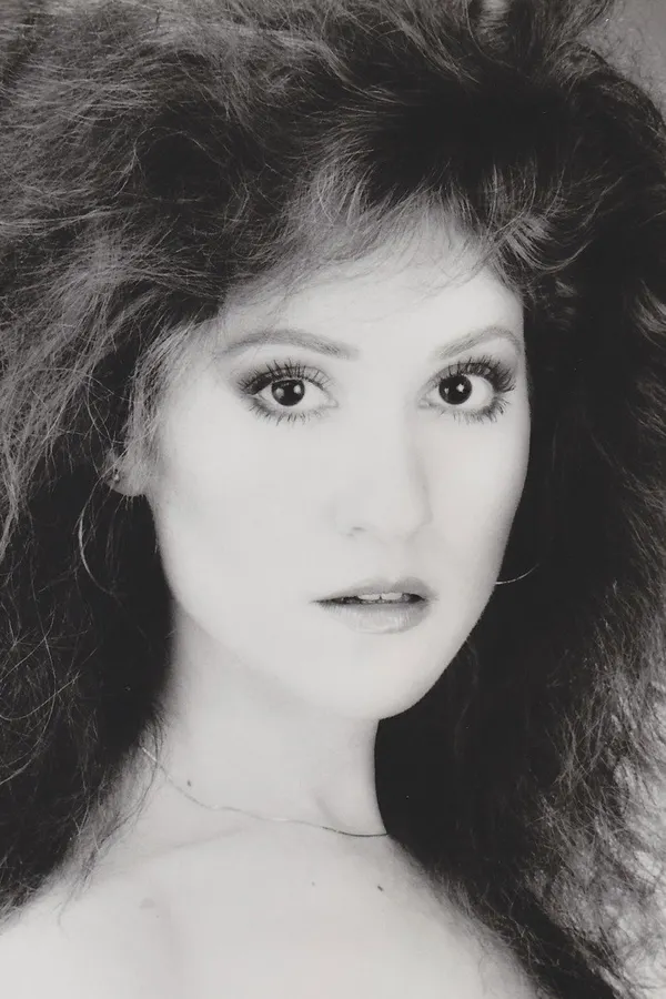 Elizabeth Arlen