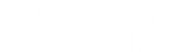 Кларк Кент, который длительное время от окружающих в тайне мир спасает от коварных злодеев, перевоплощаясь в отважного, непобедимого Супермена, намеревается раскрыть тайну близкому человеку. Он поддерживает нежные, романтические взаимоотношения с очаровательной и доверчивой Лоис Лэйн, больше скрывать от возлюбленной не желает истинное положение дел, поскольку взаимные секреты могут когда-нибудь разрушить любовь, лишив обоюдного доверия, являющегося основой данного чувства. Парень подыскивает удобный момент, подбирает нужные, понятные слова и набирается смелости для откровенного разговора, который очевидно станет судьбоносным и может навсегда изменить дальнейшую судьбу молодой пары. Неизвестно, каким образом отреагирует молодая особа на шокирующую новость, больше напоминающую фантастическую выдумку, не поддающуюся быстрому осмыслению....