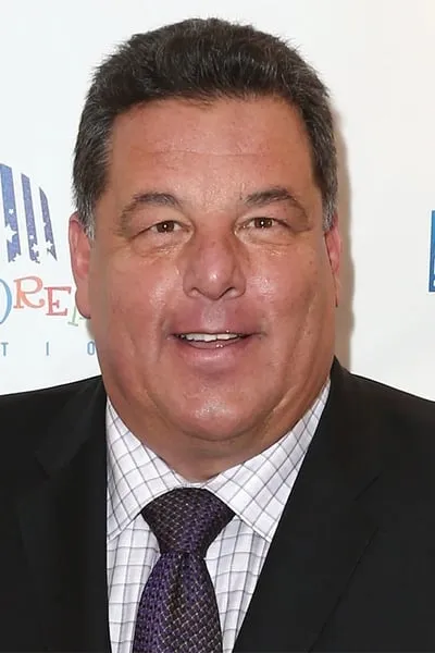 Steve Schirripa